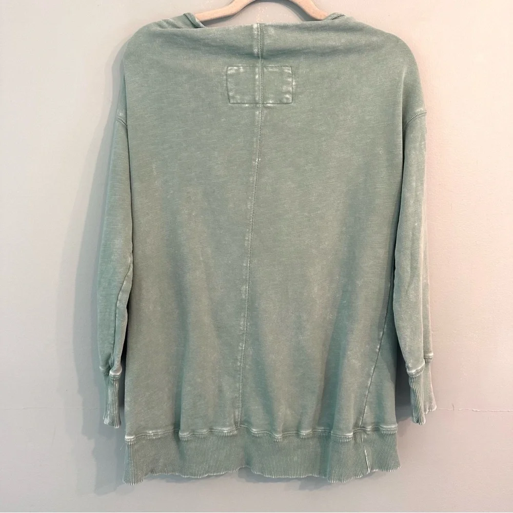 Pilcro by Anthropologie Cowl Neck Sweatshirt Size Medium - Picture 2 of 4